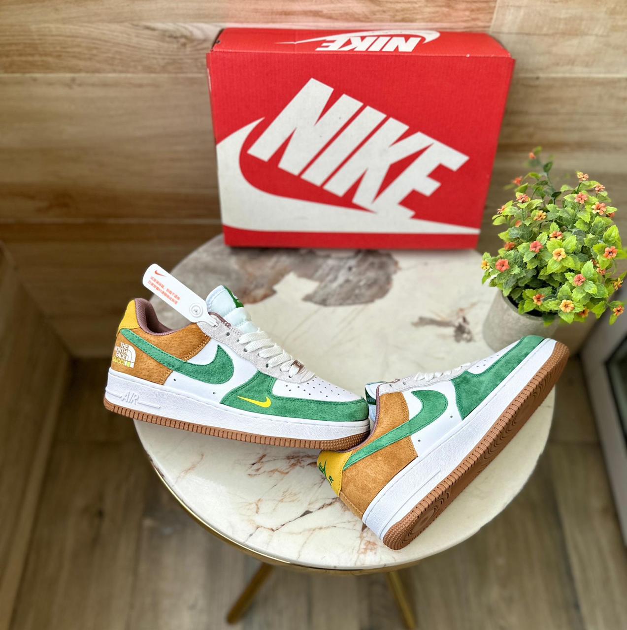 NIKE AIRFORCE NORTH FACE GUCCI