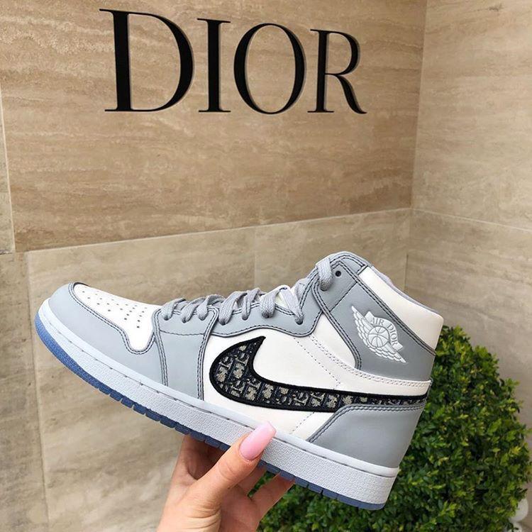 JORDANS RETRO 1 DIOR